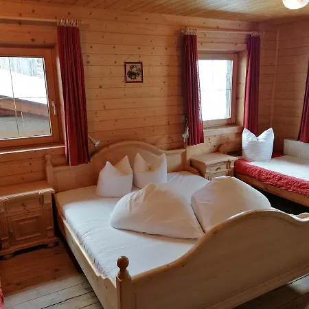 菲恩豪斯昂特布恩豪斯度假屋 * 弗林肯贝格