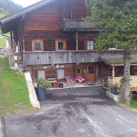 Unterbrunnhaus Nyaraló *