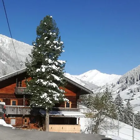 菲恩豪斯昂特布恩豪斯度假屋 *