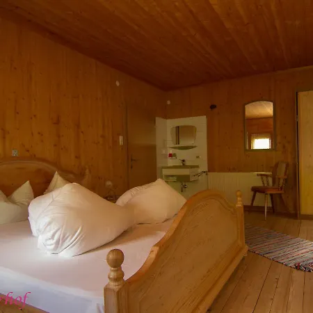 Unterbrunnhaus Holiday home *
