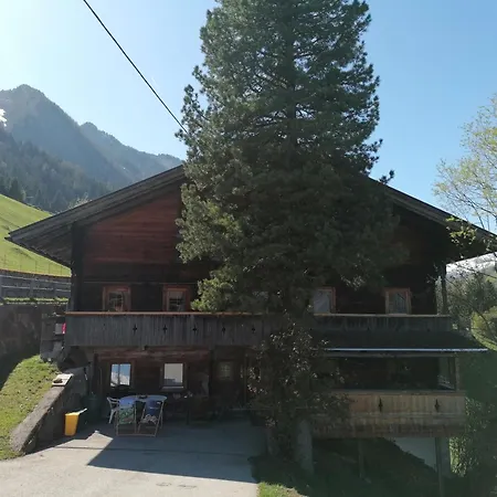 Unterbrunnhaus Финкенберг